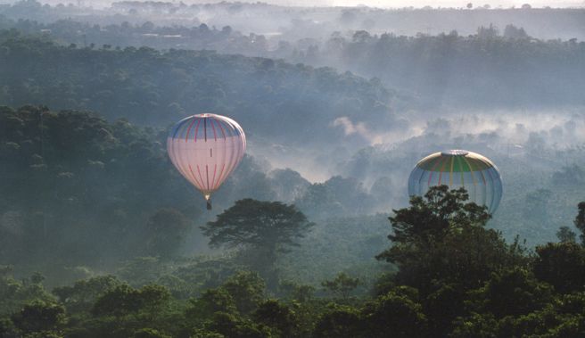Balloon flight over rainforest in Costa Rica